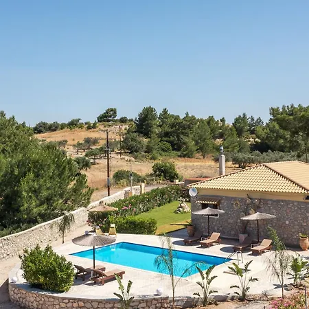 ヴィラ In The Woods *