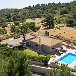 In The Woods Villa Kolymbia