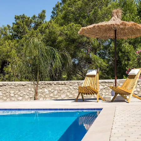 In The Woods Villa Kolymbia