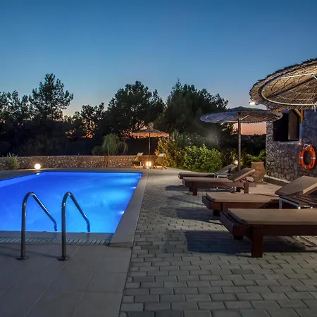 Villa In The Woods Kolymbia